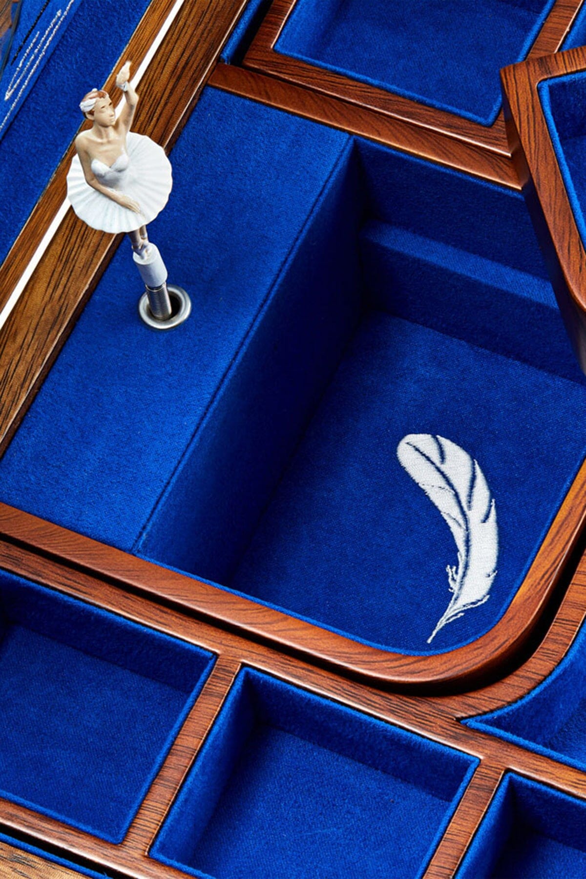 BALLET Musical Jewellery Box Schmuckkoffer WOLF