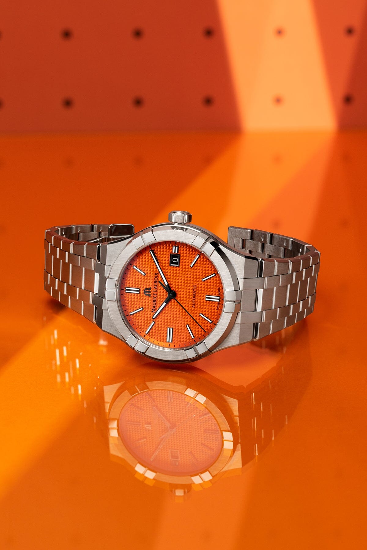 Maurice Lacroix AIKON AUTOMATIC LIMITED SUMMER EDITION 42 mm Armbanduhr Maurice Lacroix