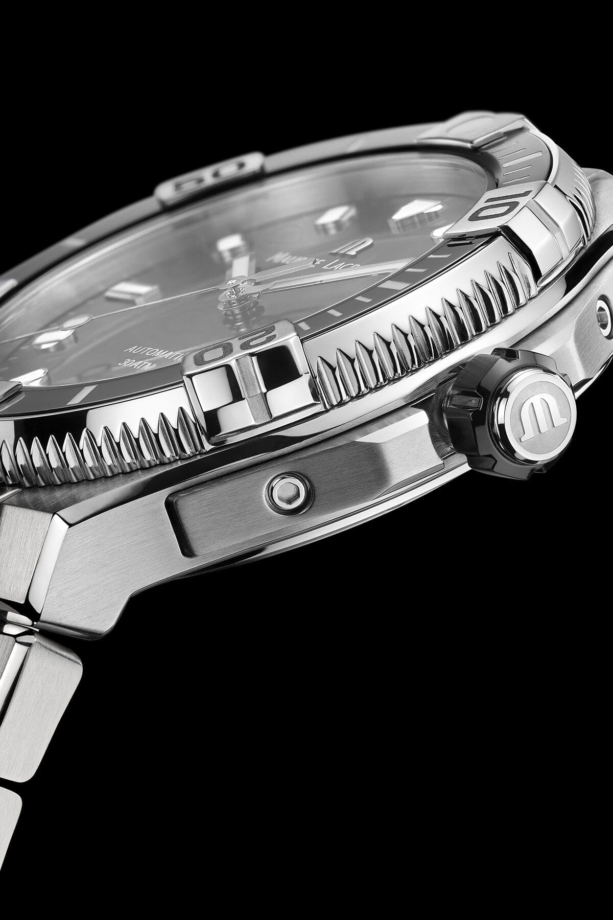 Maurice Lacroix AIKON VENTURER 43 mm Armbanduhr Schwarzes Ziffernblatt Edelstahl Sale