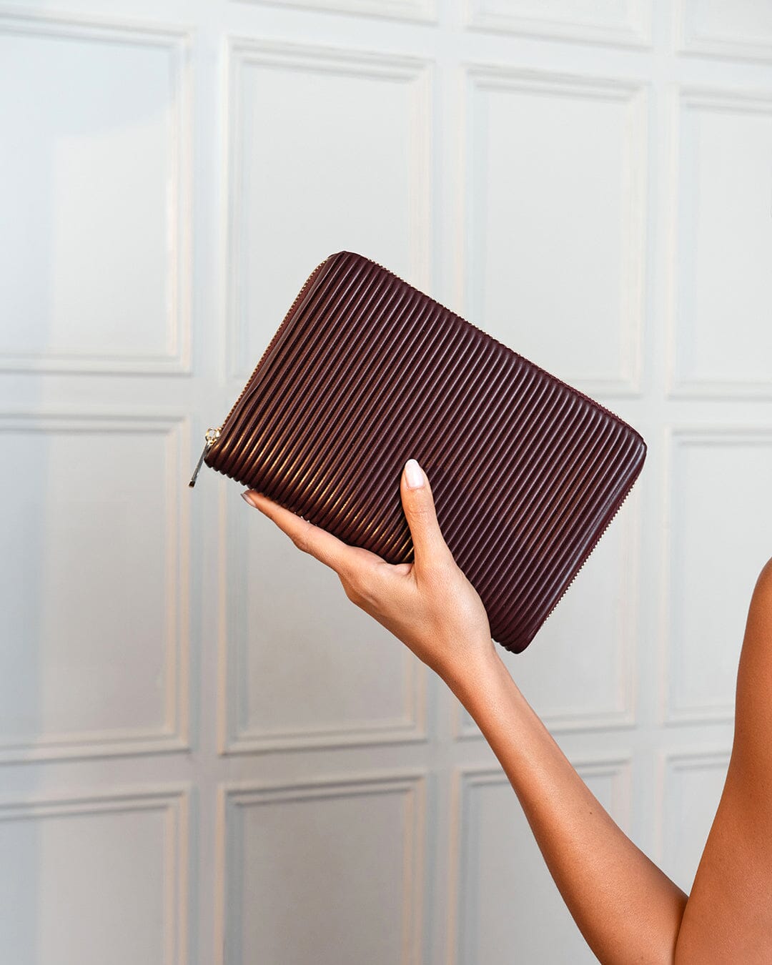 Bella Schmuck-Portfolio Bordeaux WOLF1834