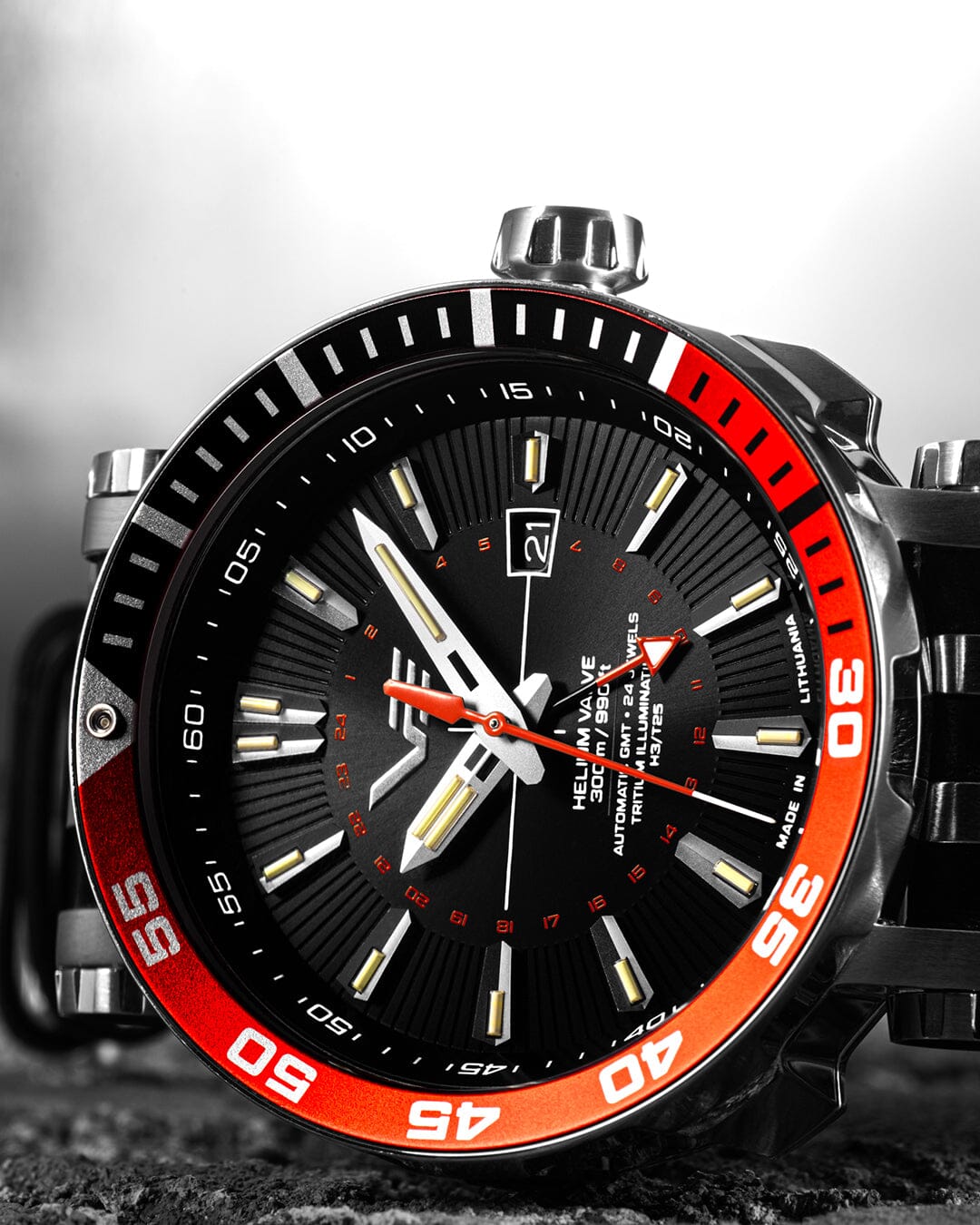 Energia Rocket Automatic GMT | NH34-575A717 Armbanduhr Vostok Europe