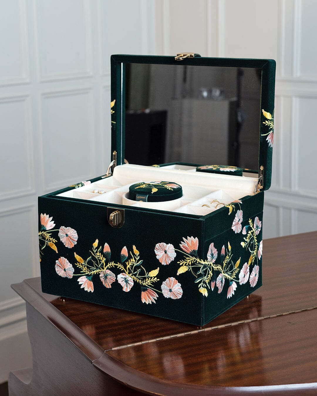 ZOE Large Jewellery Box – Schmuckkoffer Forest Green Schmuckkoffer WOLF